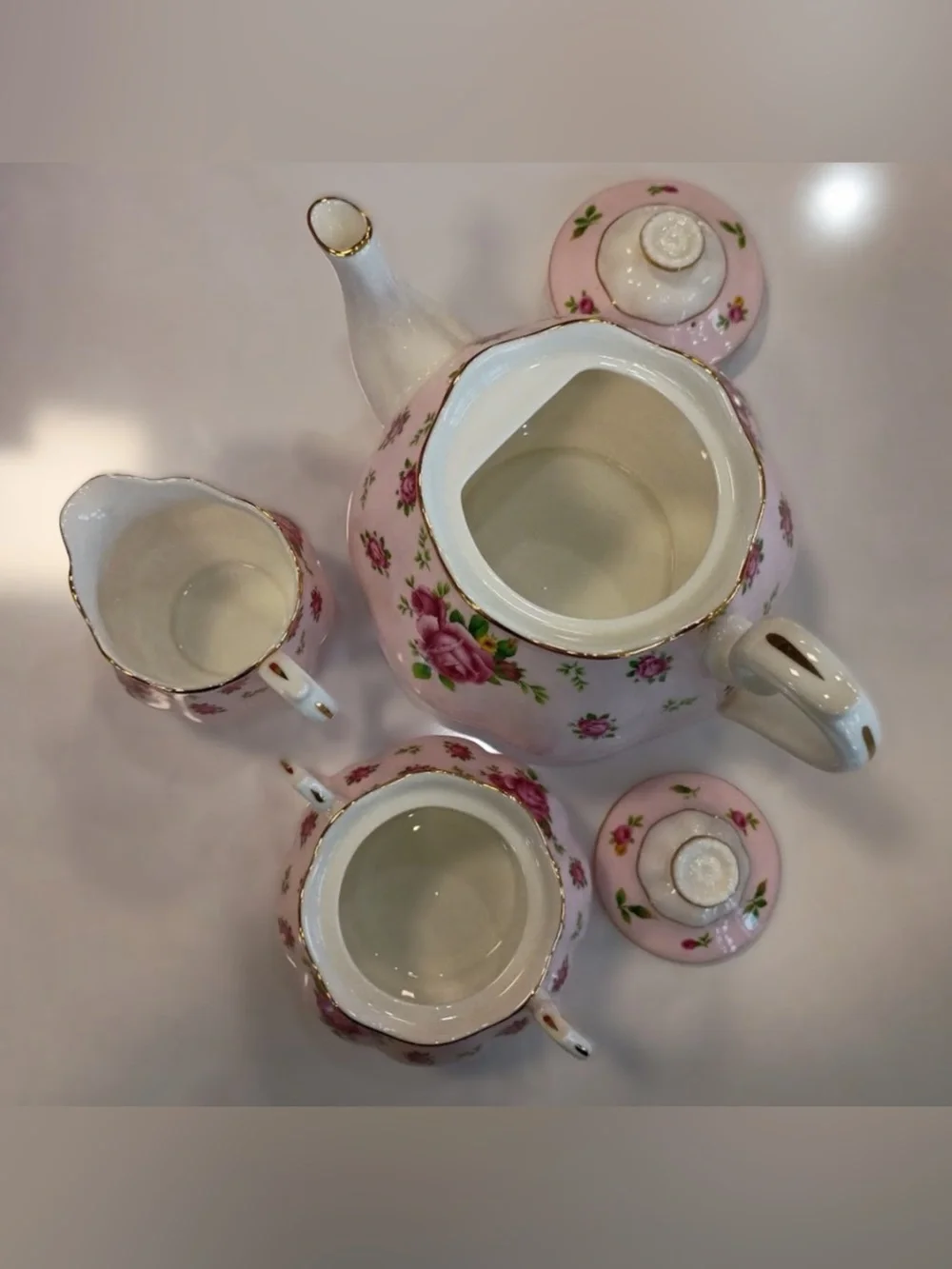 Royal Albert retail box